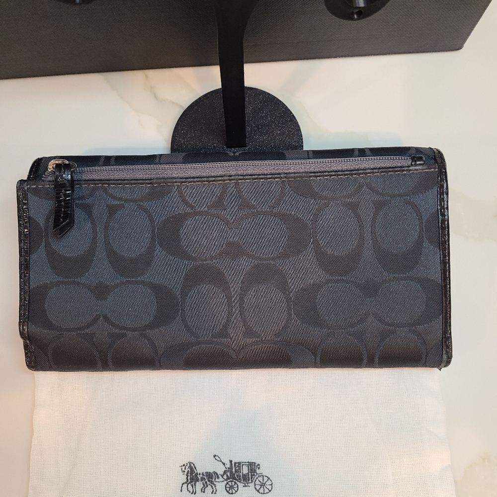Vintage Coach Y2K Signature Jacquard Black Leather Clutch Wallet EUC - Picture 4 of 9